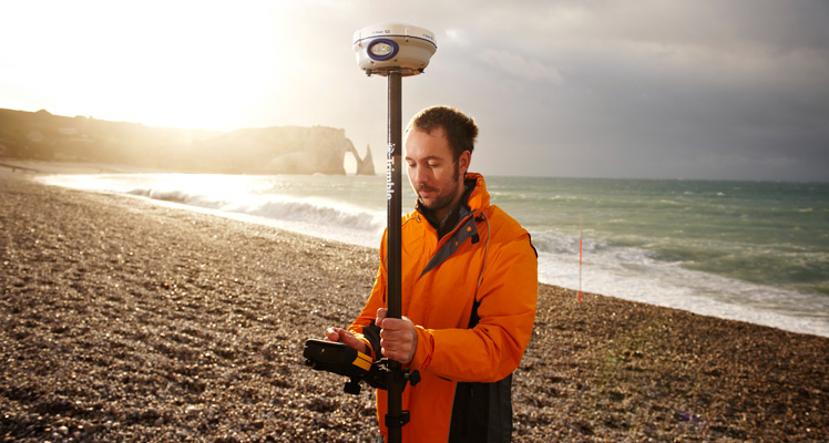 天寶Trimble R6 GNSS接收機(jī) 天寶Trimble R6 GNSS接收機(jī)